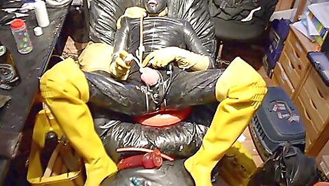 Sexy cutie with large sex