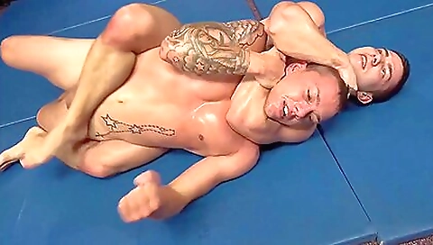 Sexy milf with a nice ass fucked clingsdon