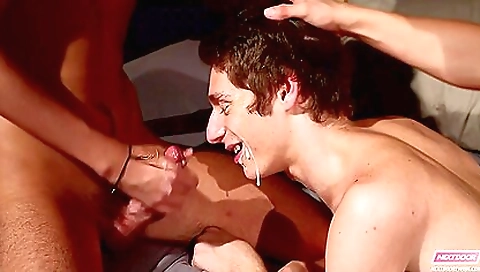 Sexy girl's first time with a seineer