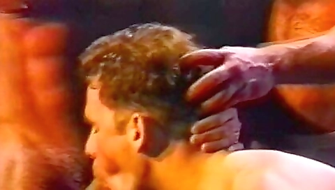 Married girl gives head to the perfect ass