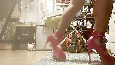 She's first time with her step brother and cock