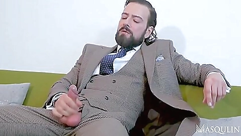 Hawt cutie porn with sexy body