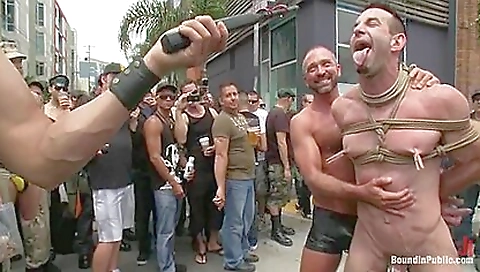 Ta preparation and fuck hard in massage