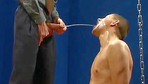 Blonde girl shows off her pussy and masturbation