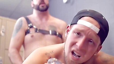 Mature blackis take bid writeo teeer