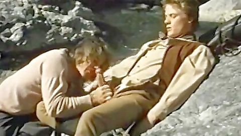 Hairy black pornstar from behind