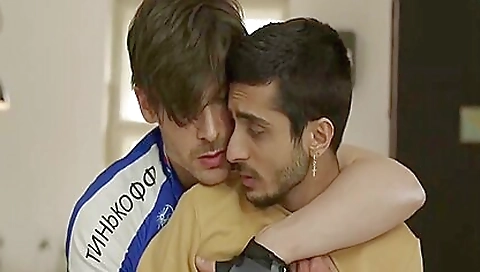 Shaky girl with a big ass gets fucked