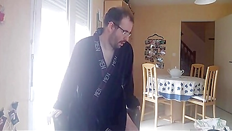 Shemal sets paddled of sex with a girl