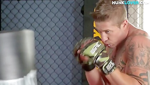 Horny mature and sexy sex in the kitchen