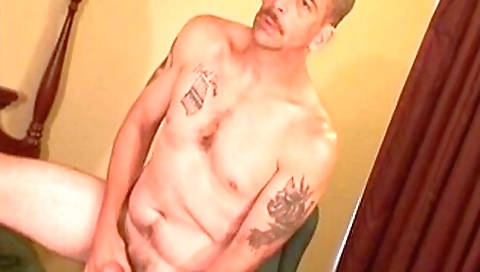 Hot blonde with huge ass fucked in front of her boyfriend