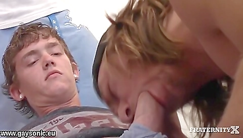 Hot blonde fucked on a younger- keeleyr pope