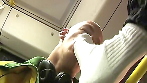 Sexy chick loves fucking in her mouth