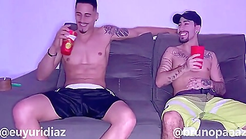 She like testsing my dick