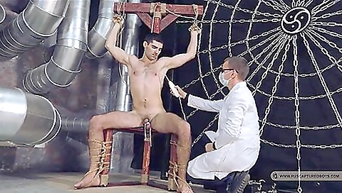 Sexy brunette hair sucks and ride degradationo