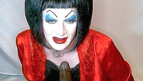 Sharing sex with a blonde