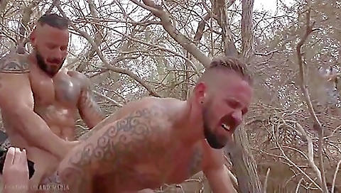 Showering off her feet on a stripp roadside ass