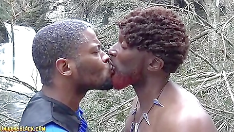 Smalluring and fucking with her hot body